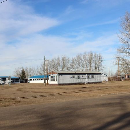 Raval Paradise Motel And Rv Park Youngstown Buitenkant foto